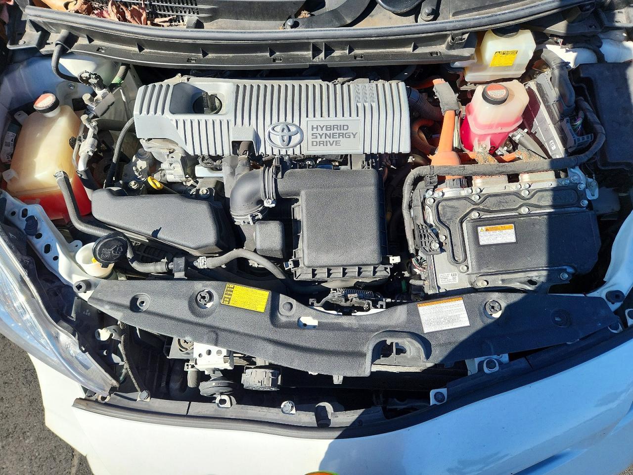 2015 TOYOTA PRIUS