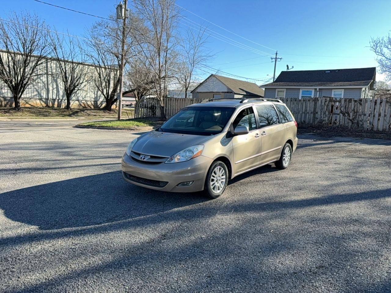 2007 TOYOTA SIENNA