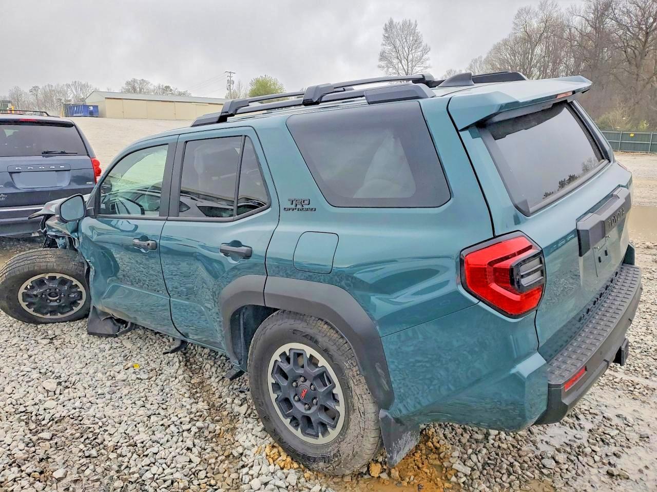 2025 TOYOTA 4Runner