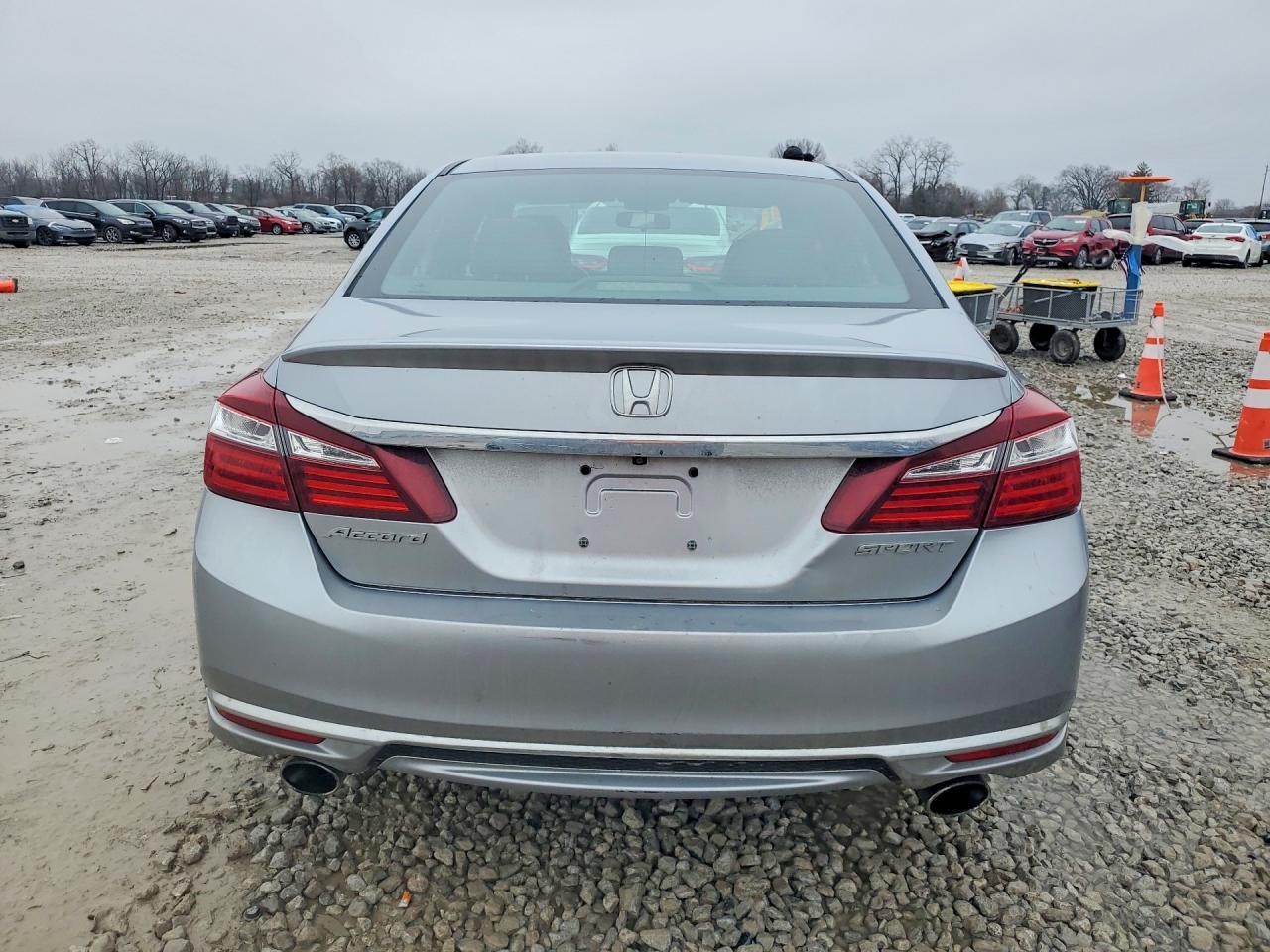 2016 HONDA ACCORD