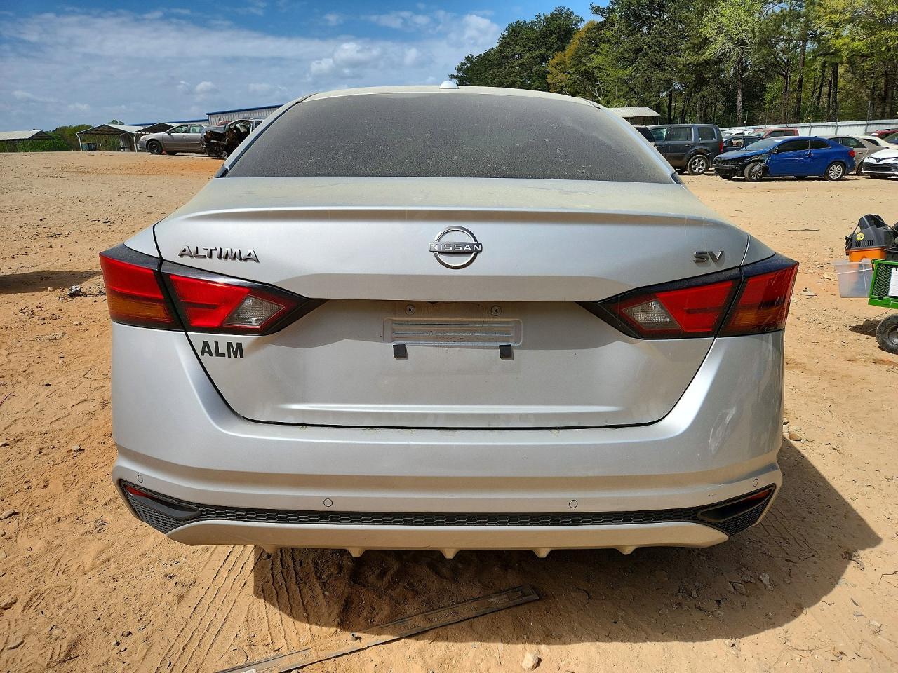 2024 NISSAN ALTIMA