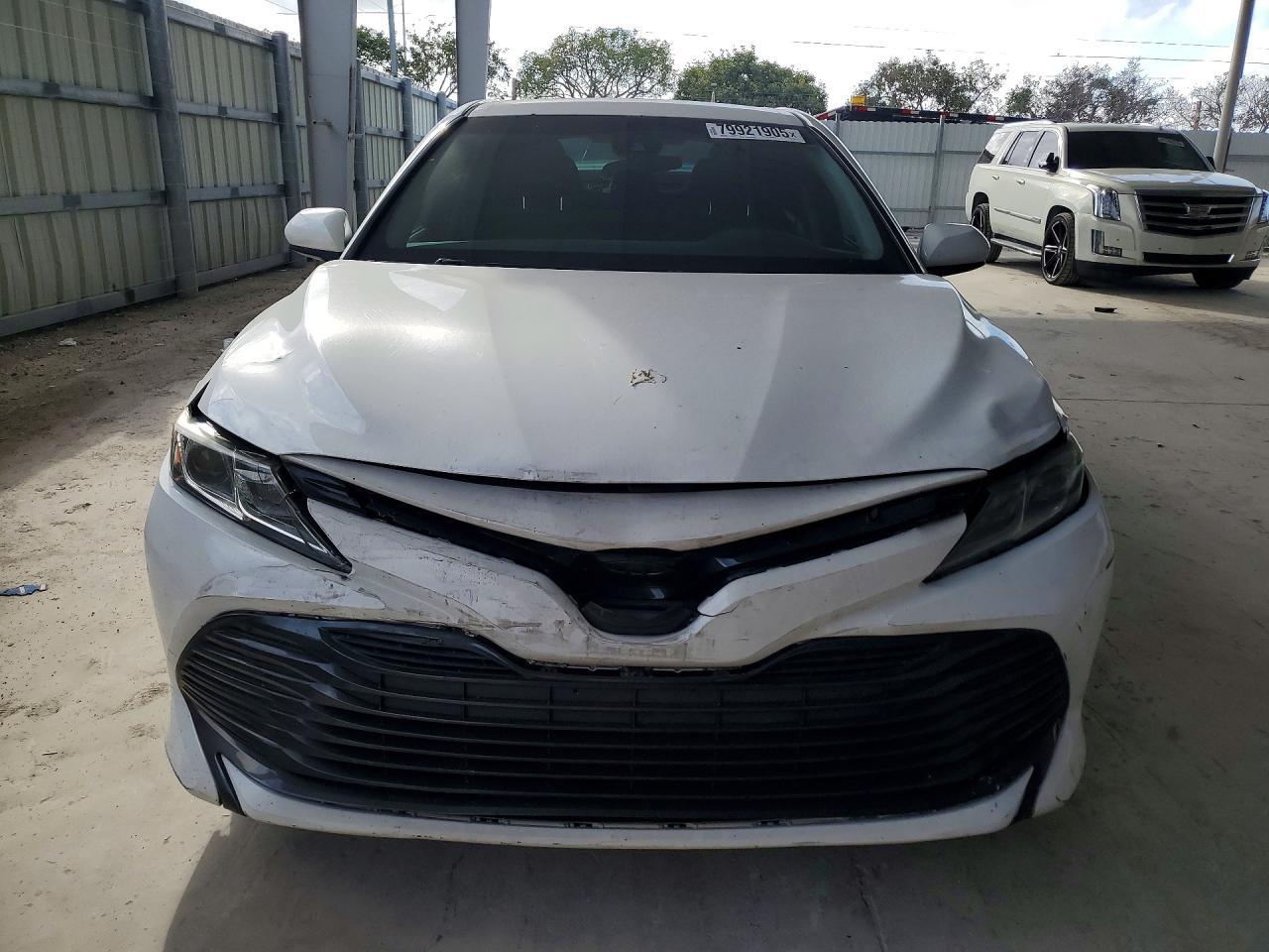 2017 TOYOTA CAMRY