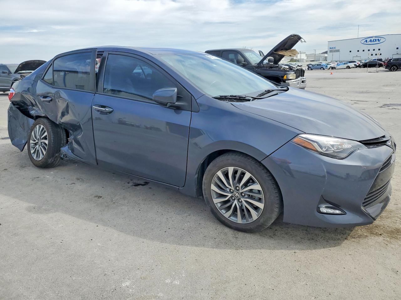 2018 TOYOTA COROLLA
