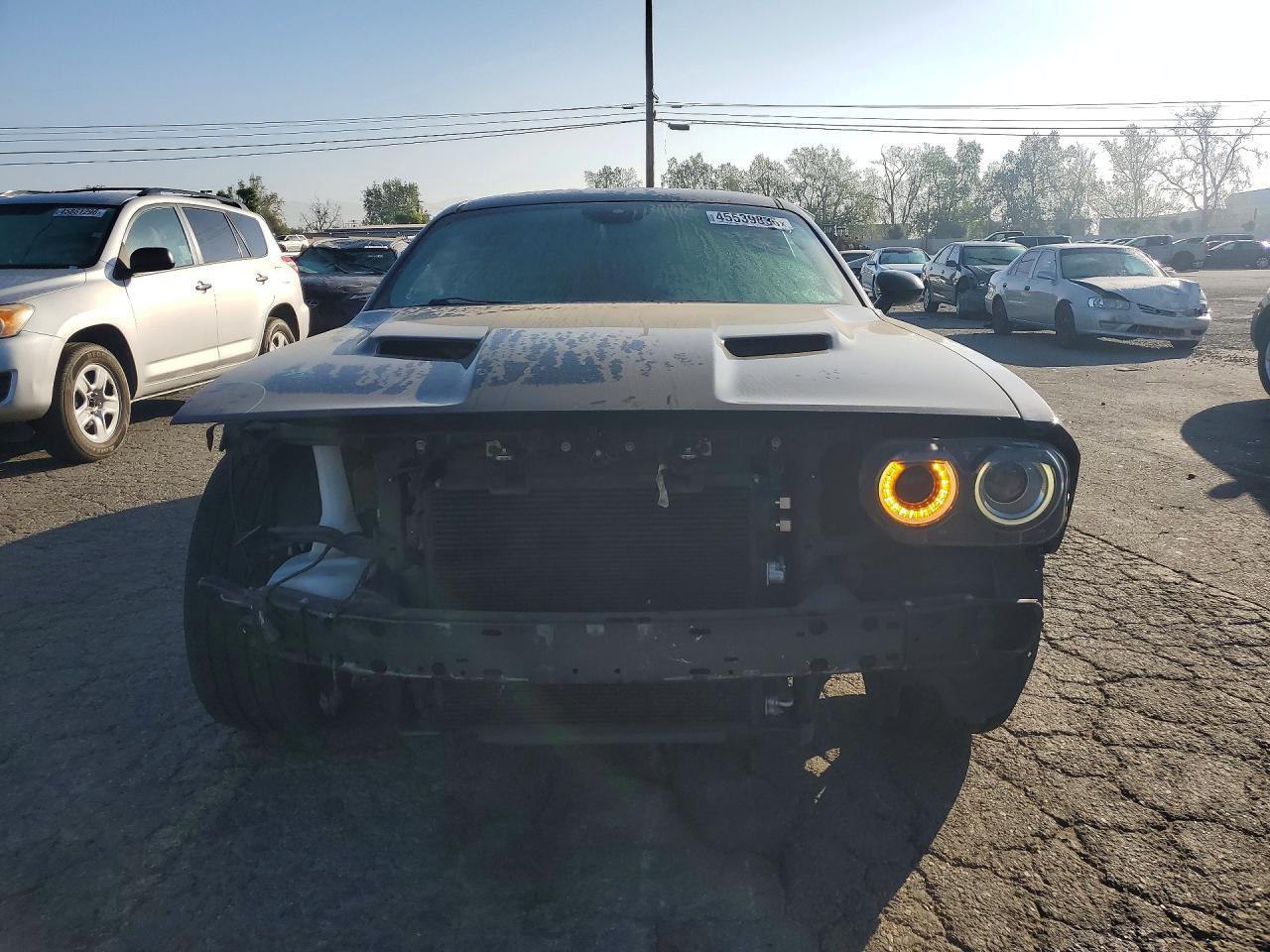 2017 DODGE Challenger