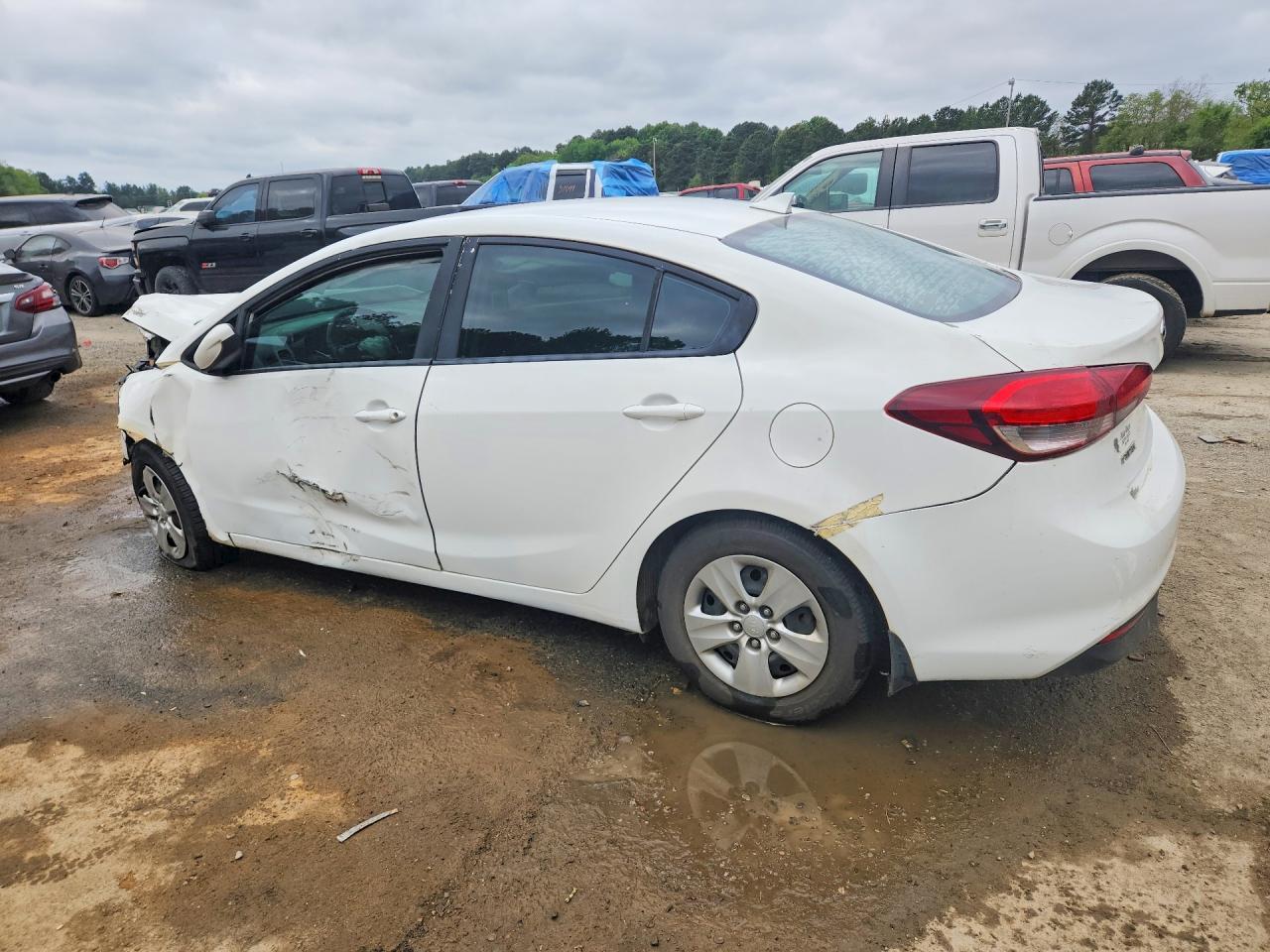 2017 KIA FORTE
