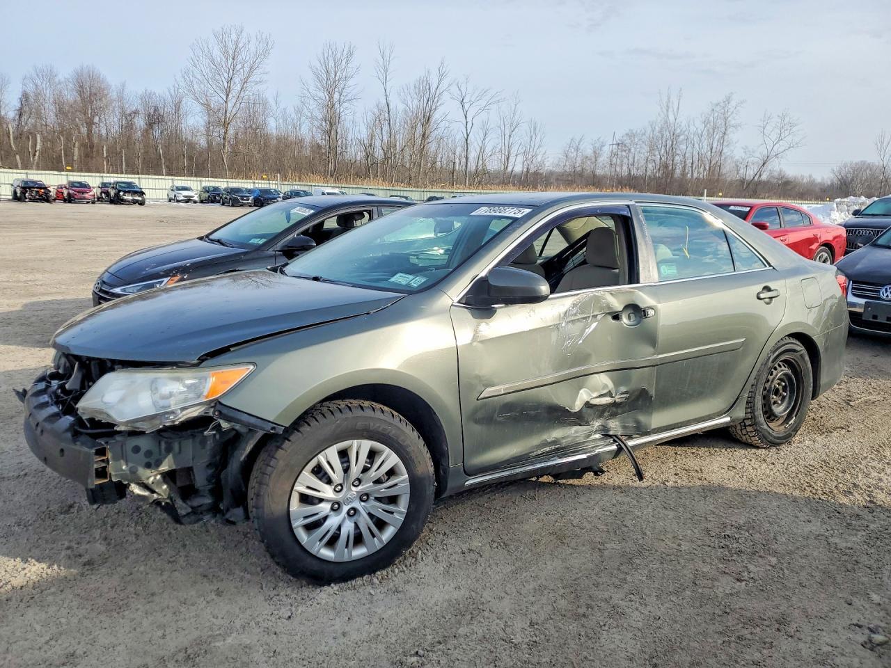 2013 TOYOTA CAMRY