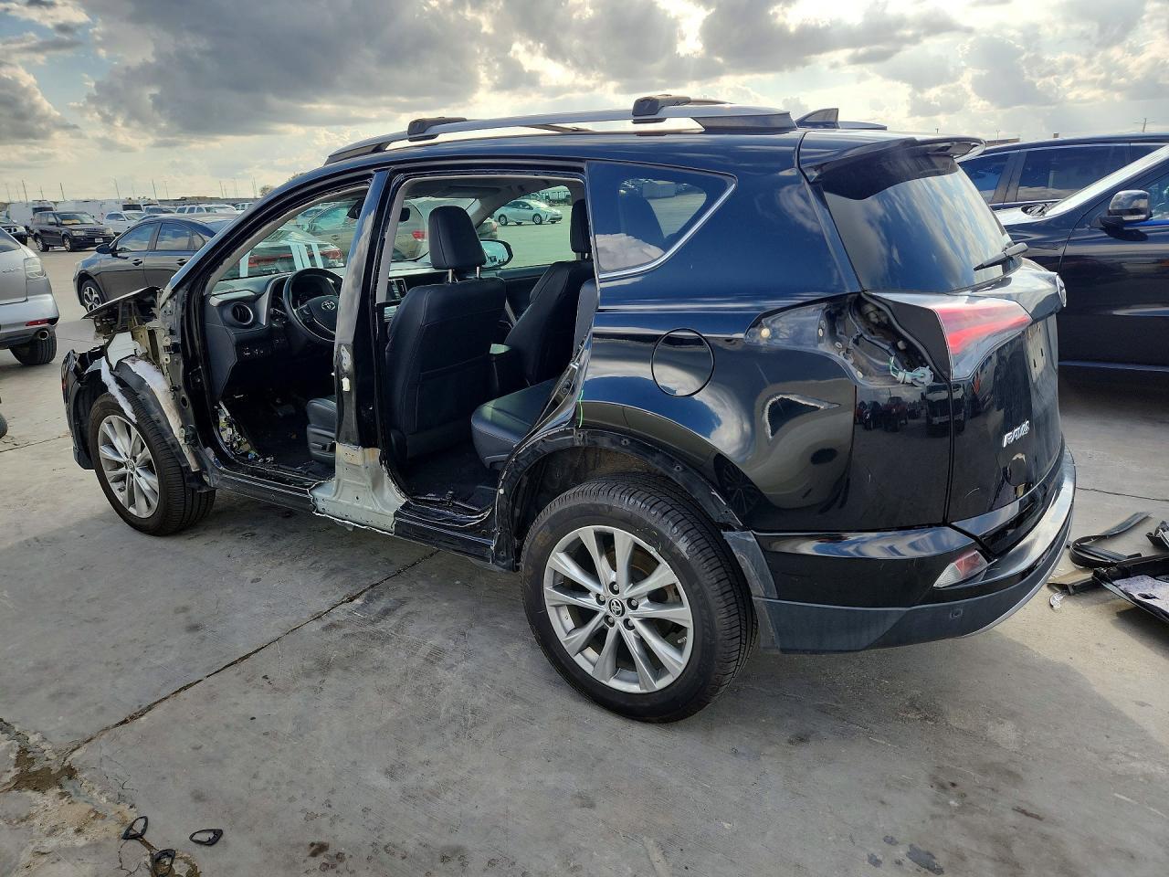 2017 TOYOTA RAV4