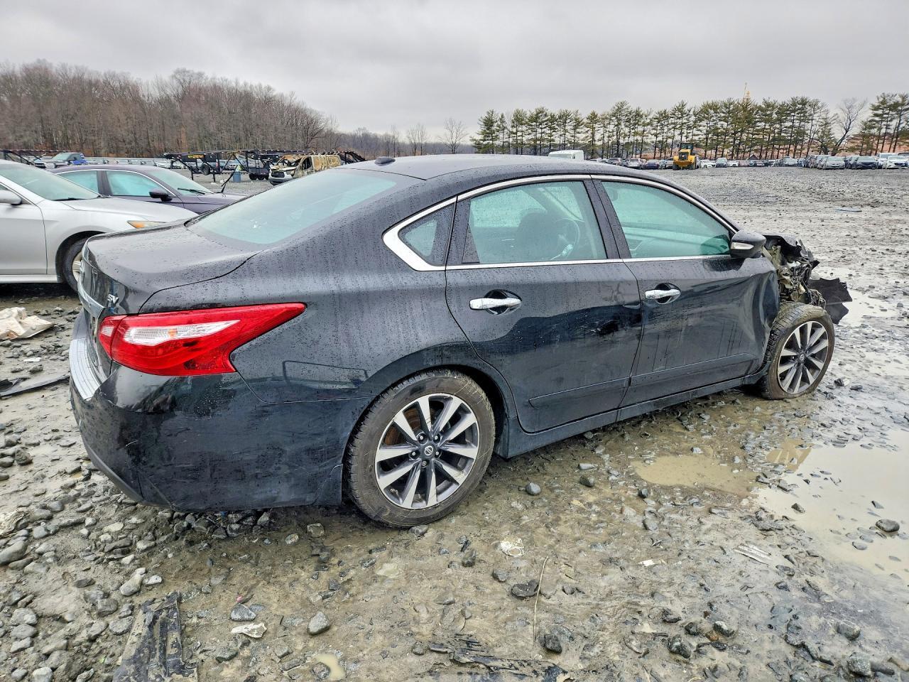 2017 NISSAN ALTIMA