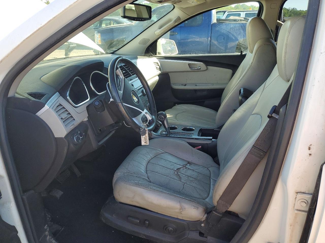 2011 CHEVROLET TRAVERSE