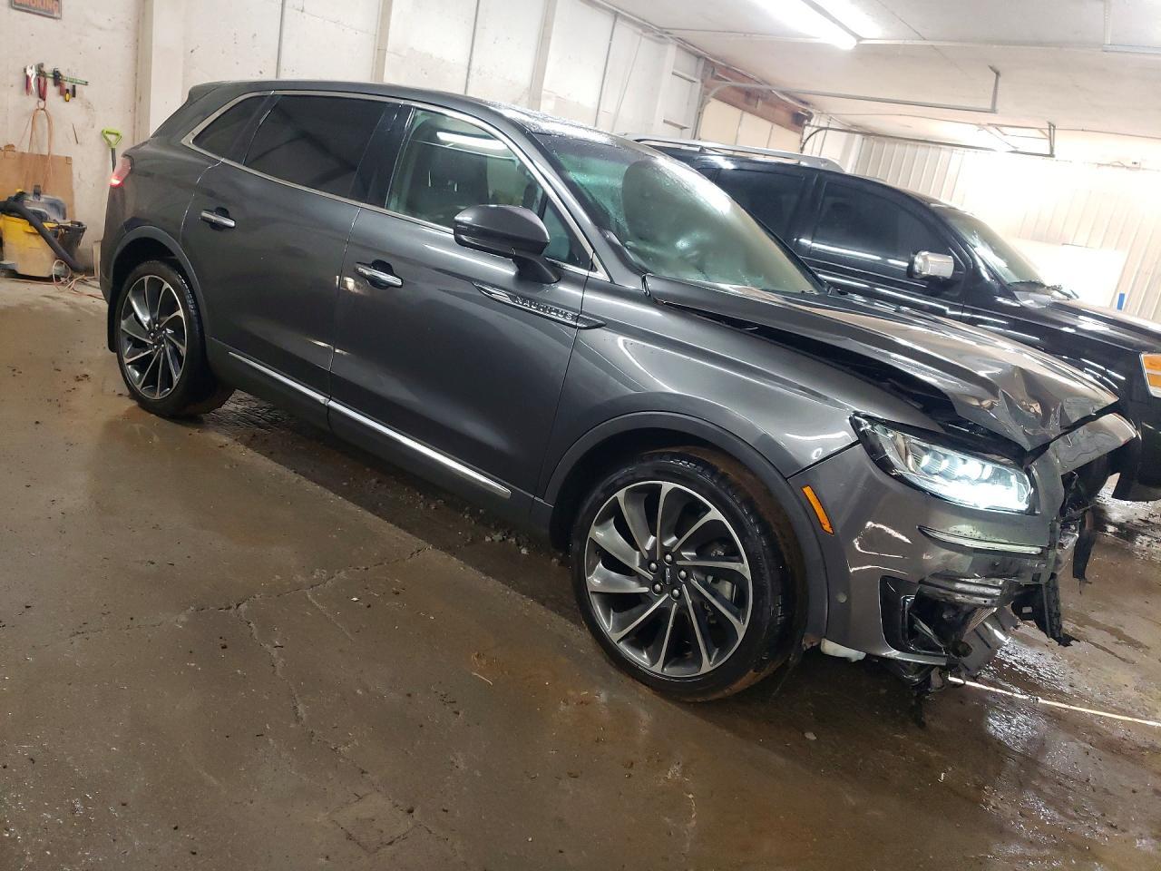 2019 LINCOLN Nautilus
