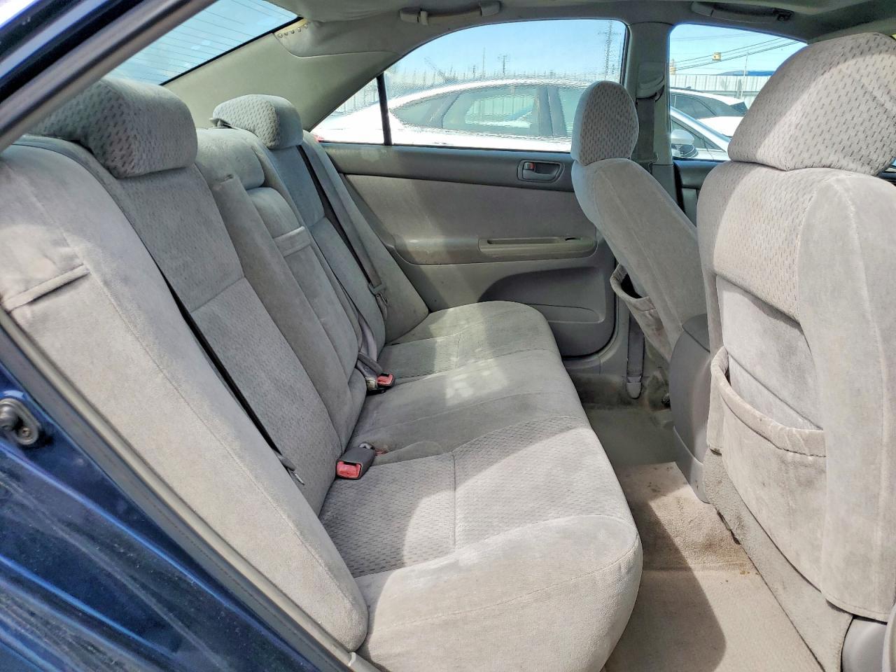 2004 TOYOTA CAMRY