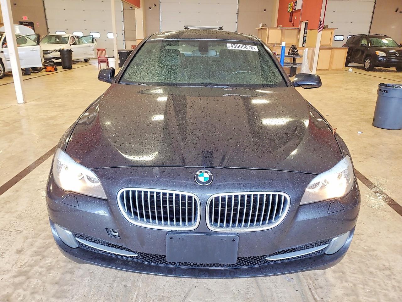 2011 BMW 5 series