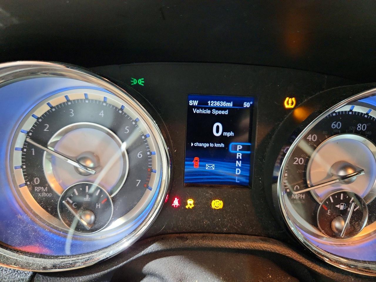 2014 CHRYSLER 300