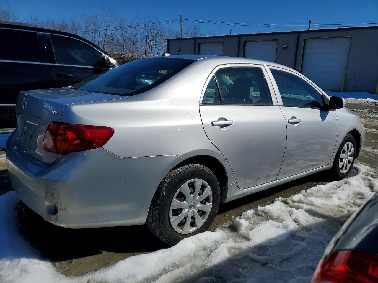 2010 TOYOTA COROLLA