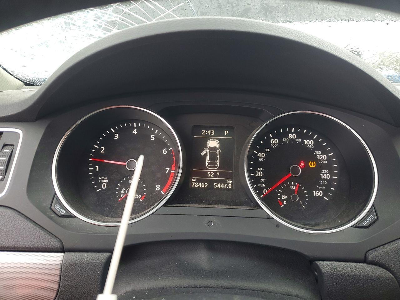2017 VOLKSWAGEN JETTA