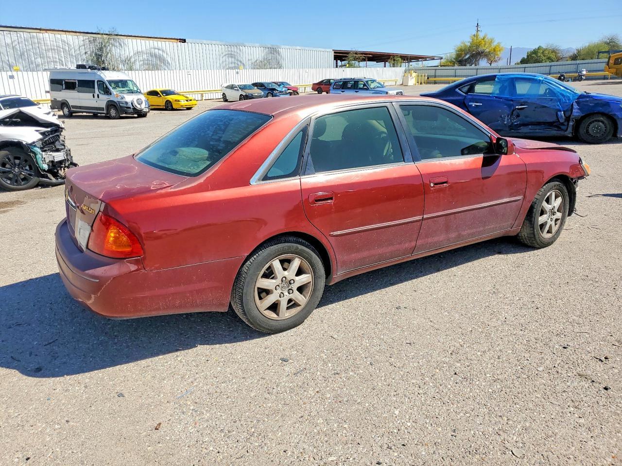 2001 TOYOTA Avalon