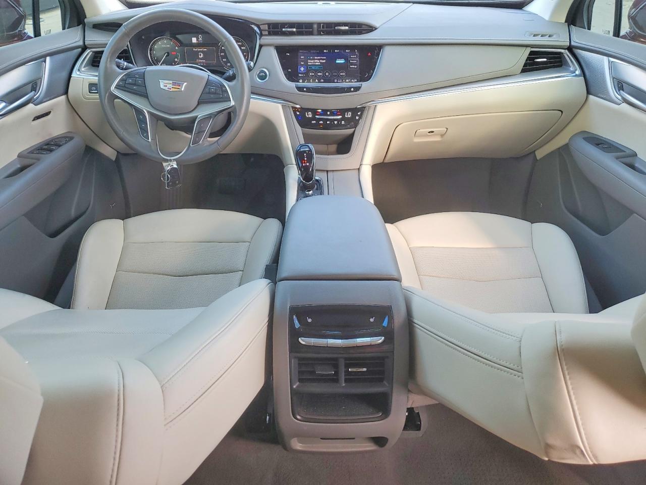 2024 CADILLAC XT5