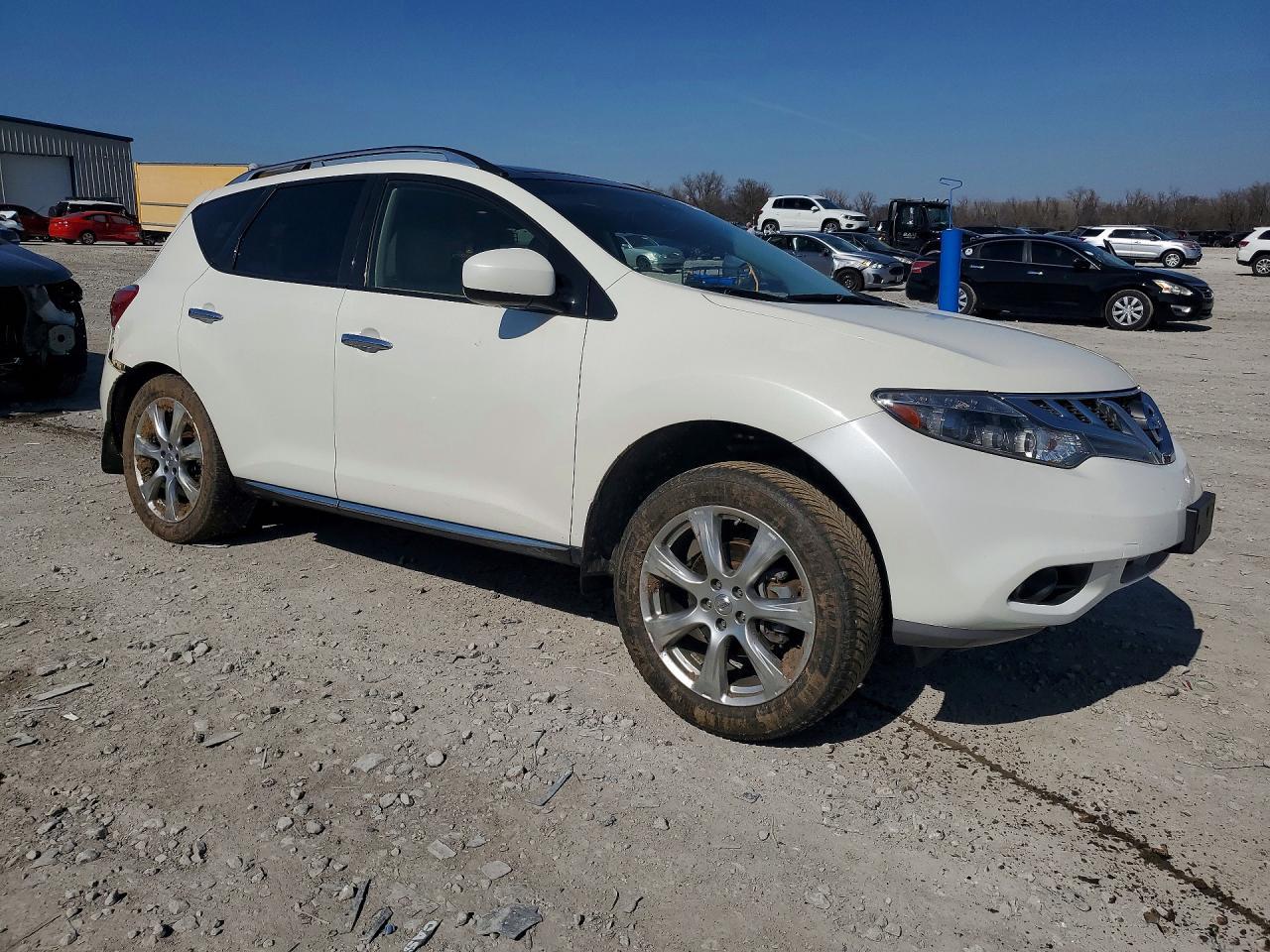 2014 NISSAN MURANO