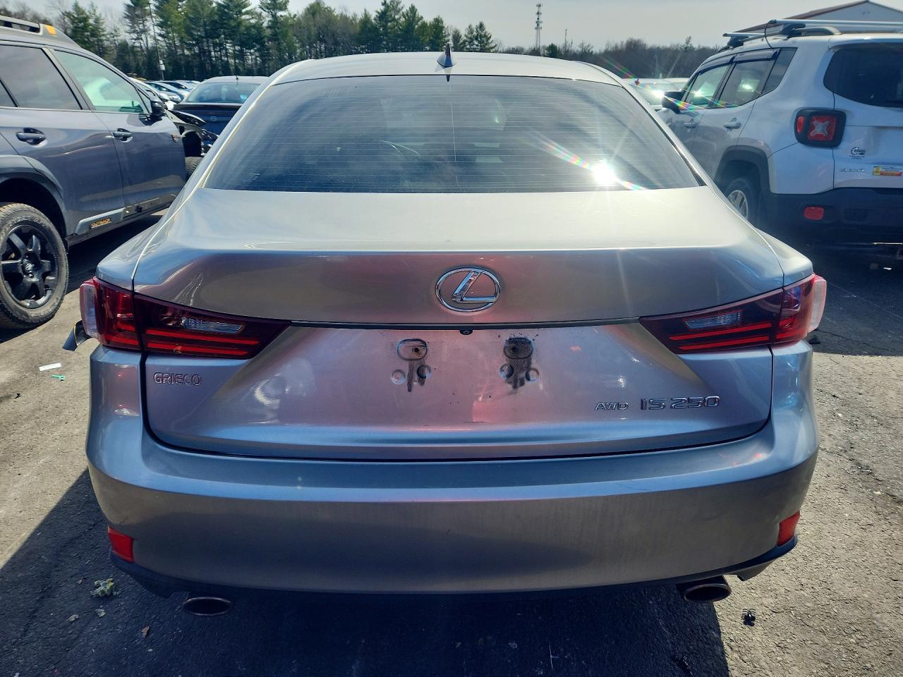 2015 LEXUS IS 250