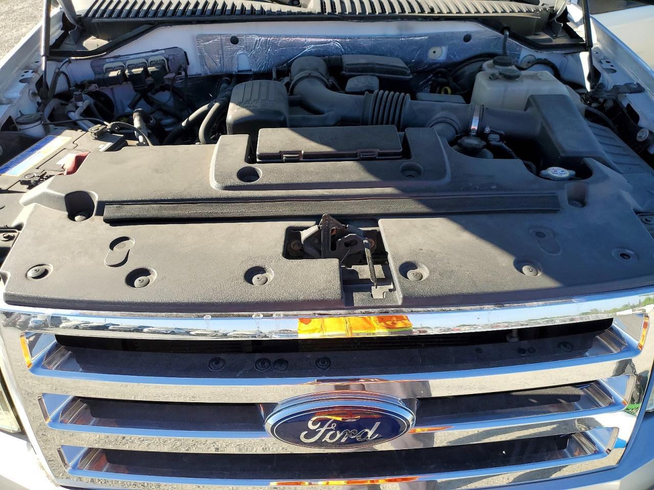 2011 FORD Expedition