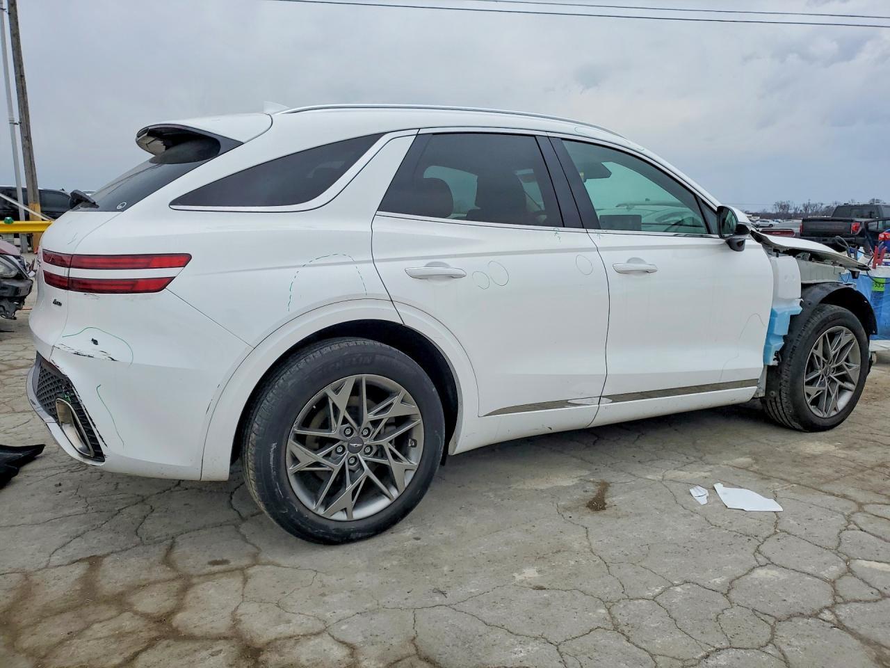 2022 GENESIS GV70