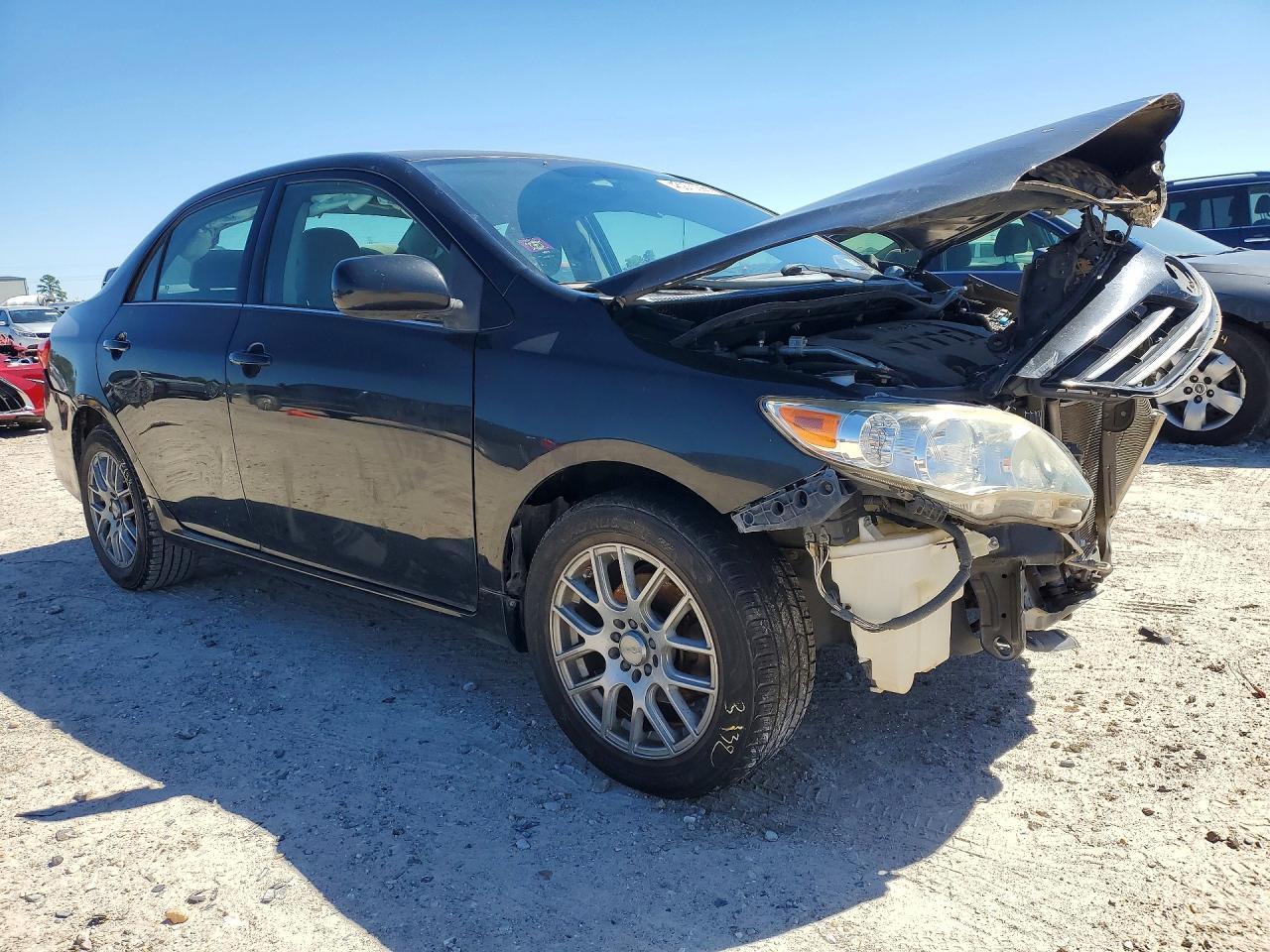2013 TOYOTA COROLLA