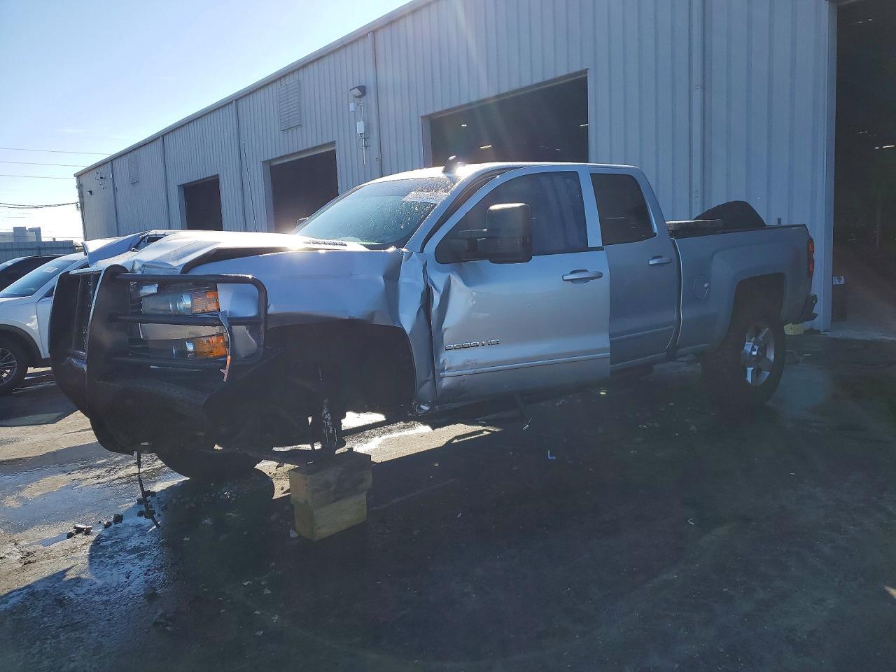 2018 CHEVROLET Silverado 2500