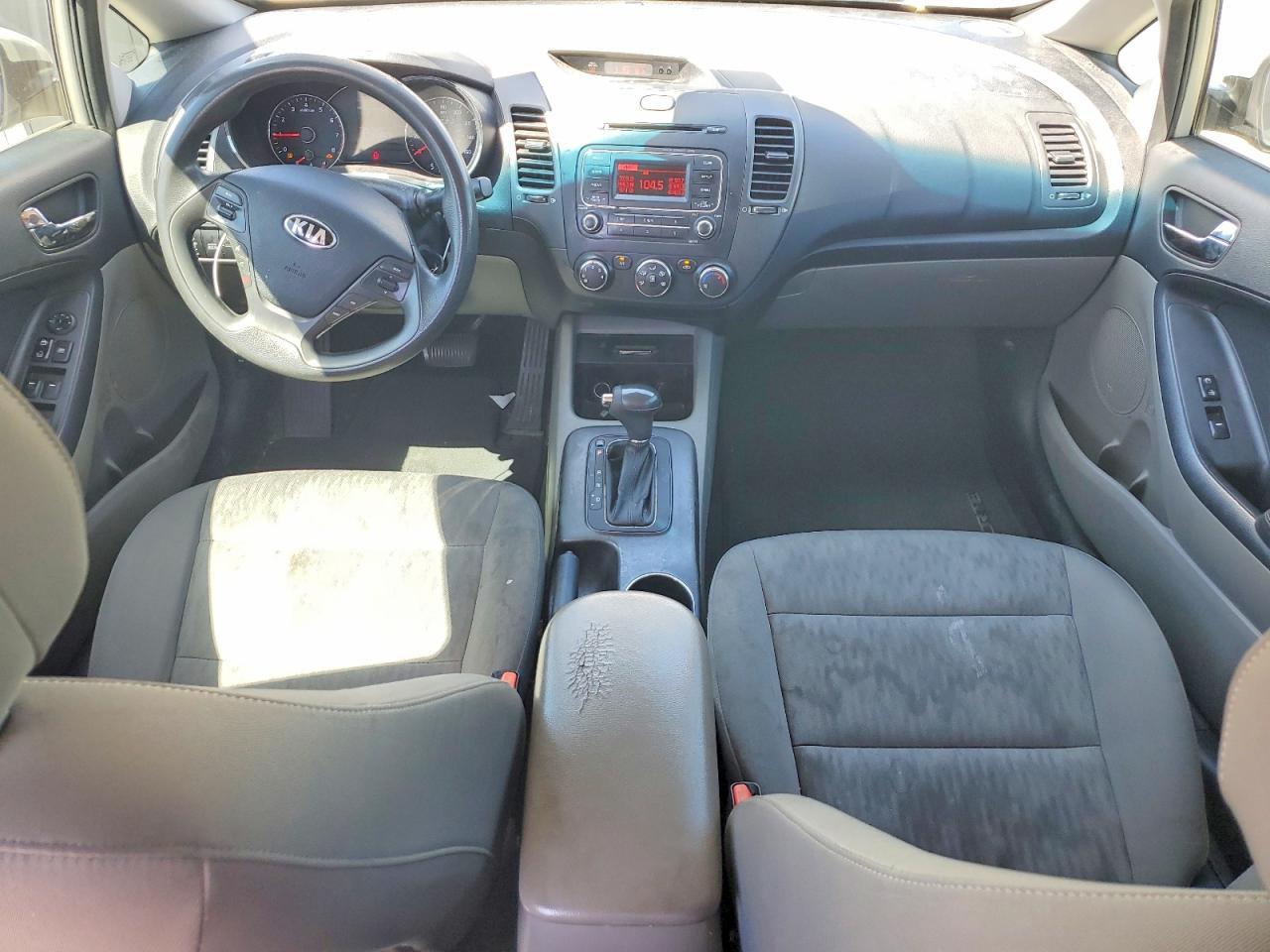 2015 KIA FORTE