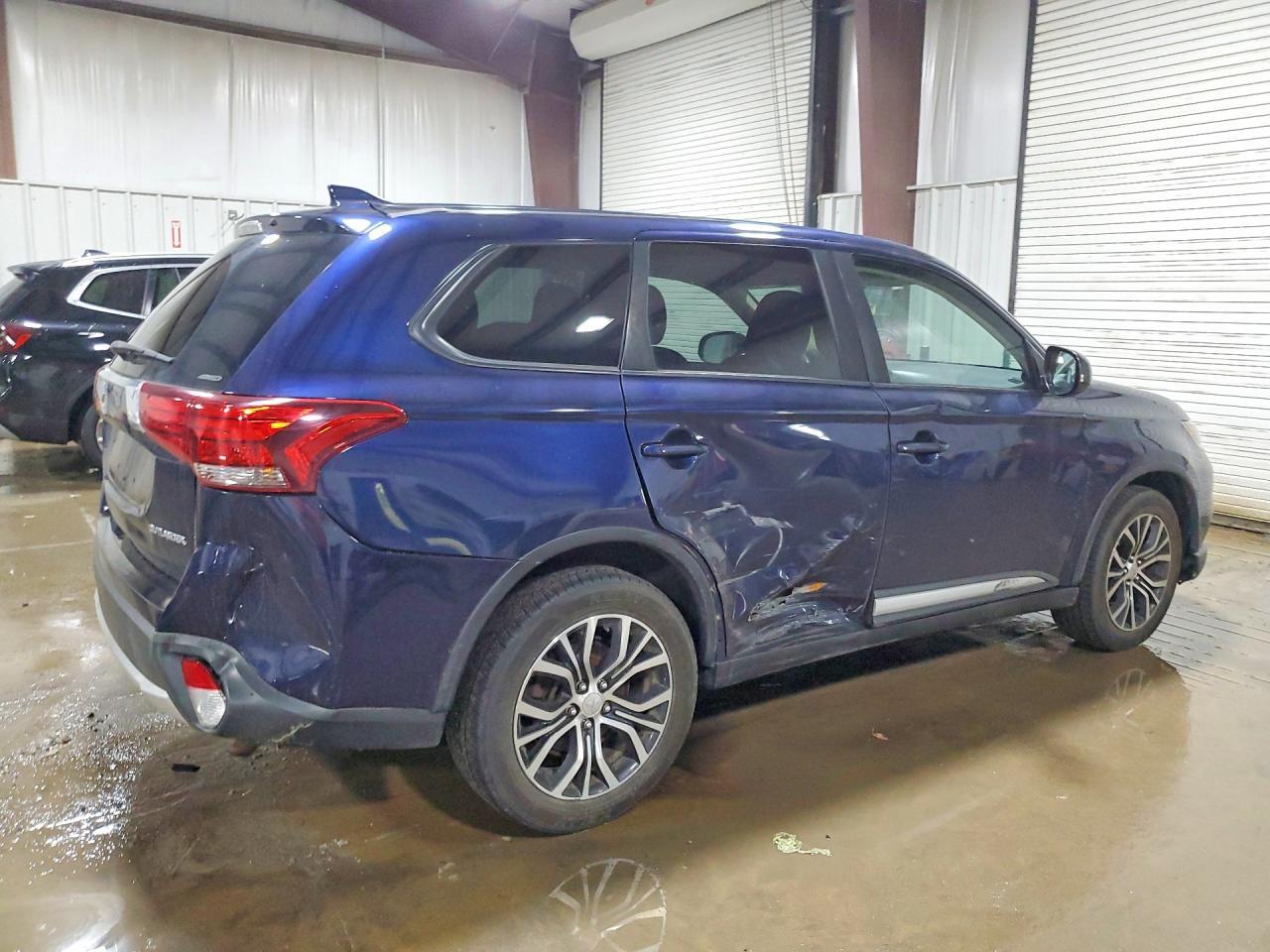 2018 MITSUBISHI outlander