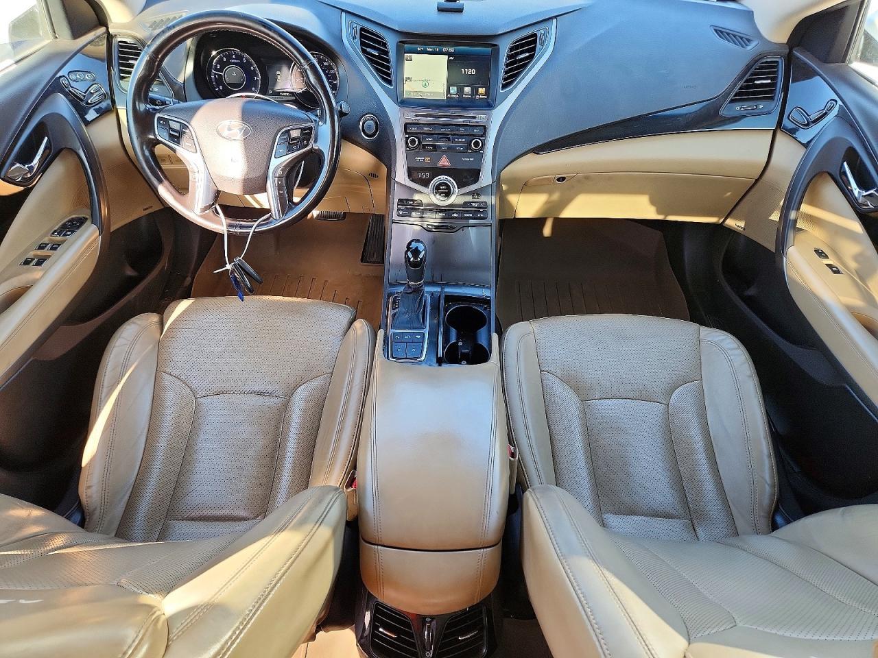 2016 HYUNDAI Azera