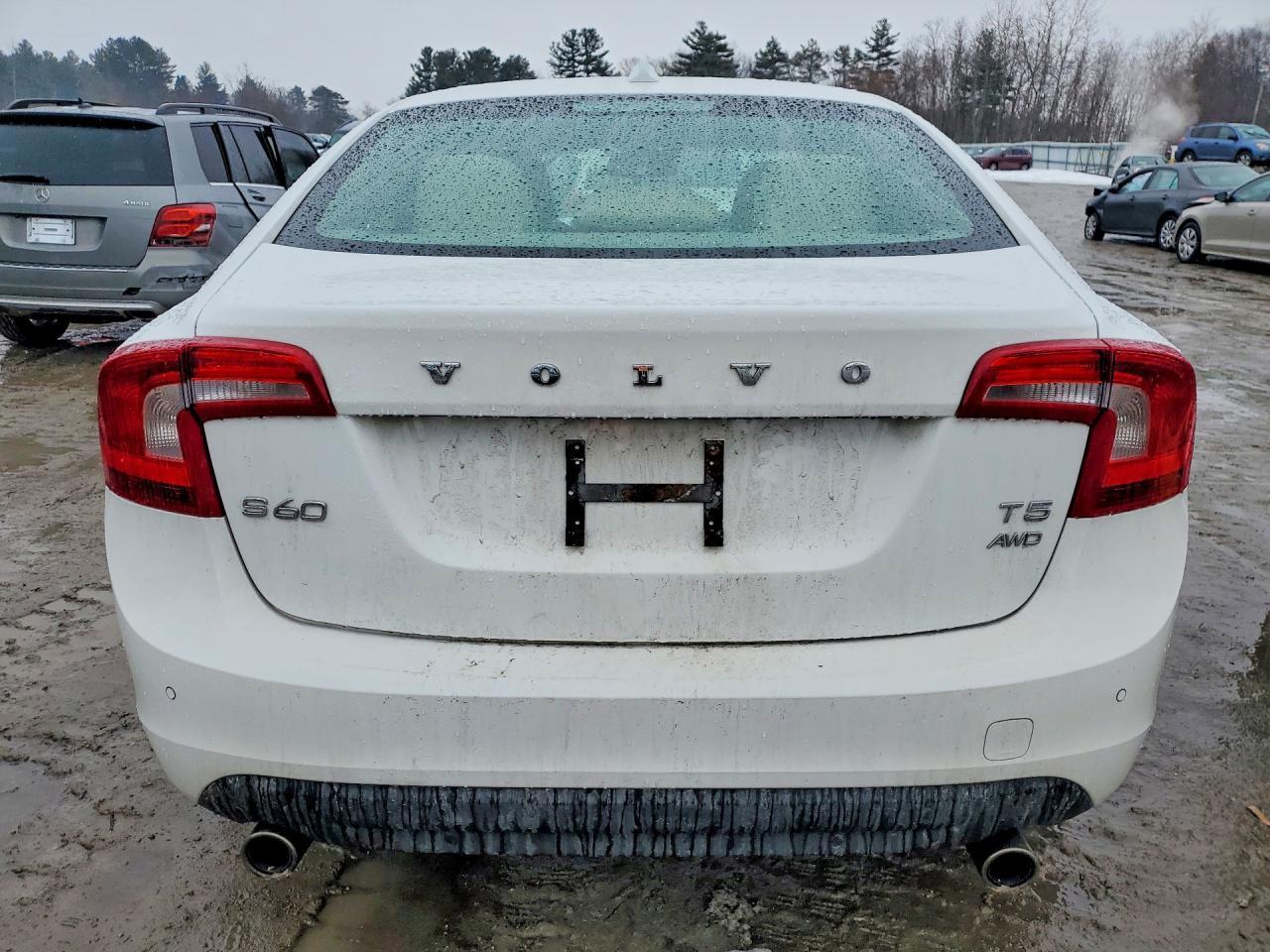 2013 VOLVO S60