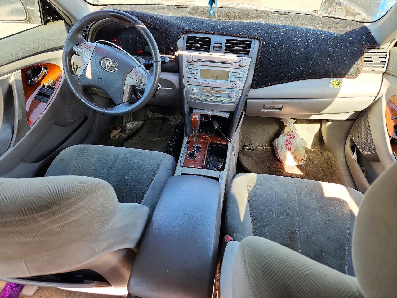 2009 TOYOTA CAMRY