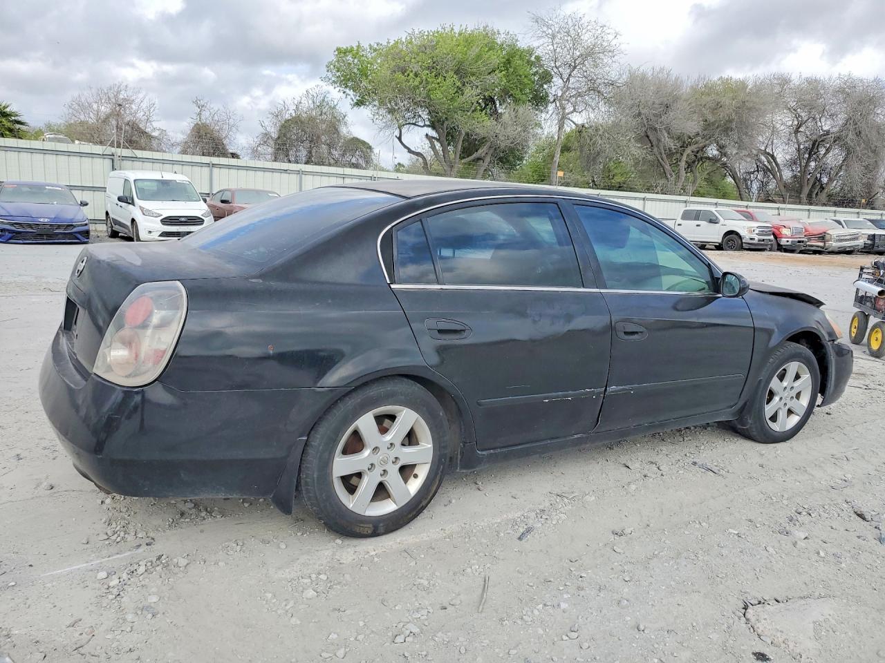 2003 NISSAN ALTIMA