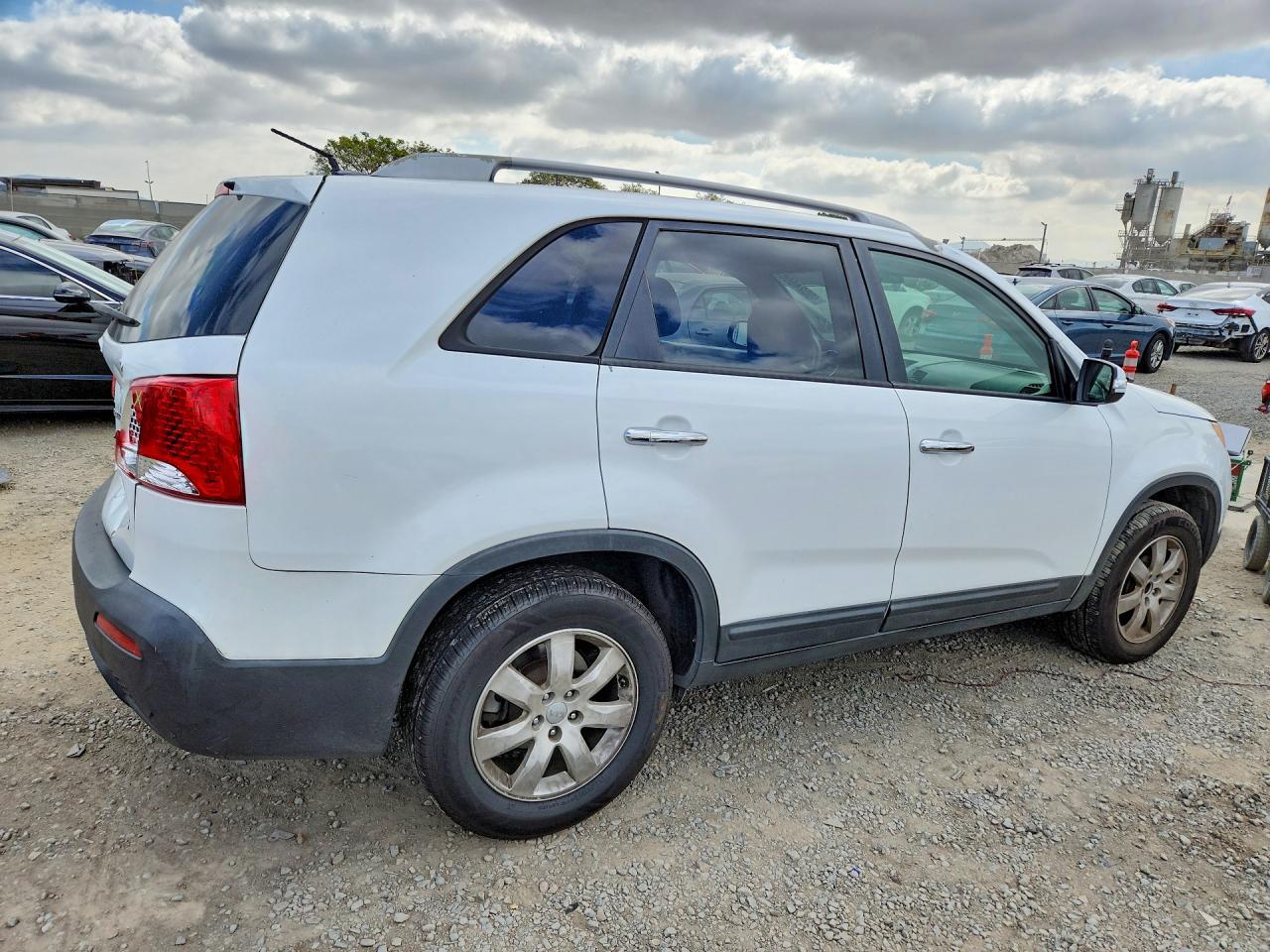 2013 KIA SORENTO