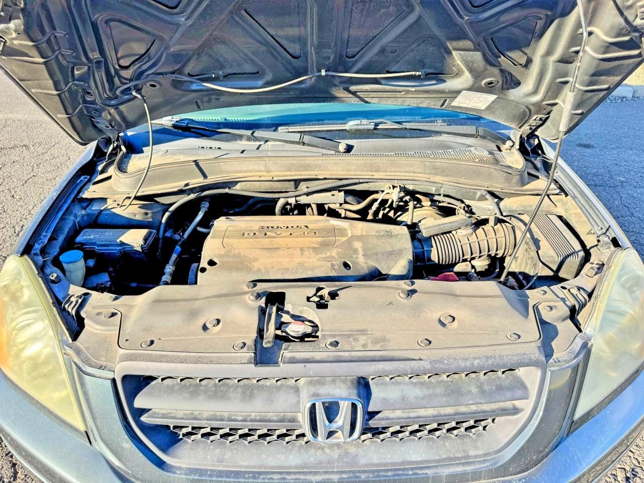 2004 HONDA PILOT