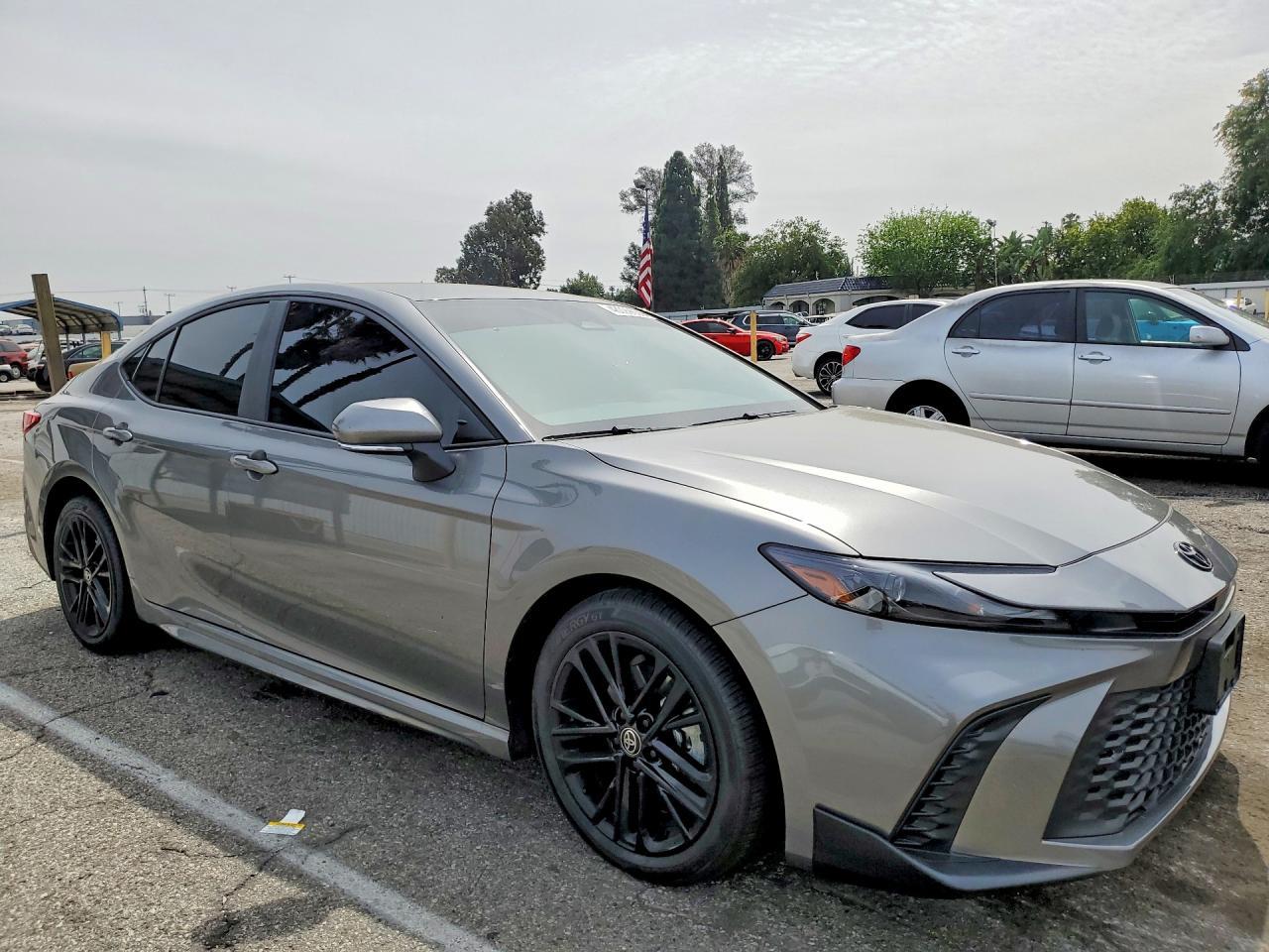 2026 TOYOTA CAMRY
