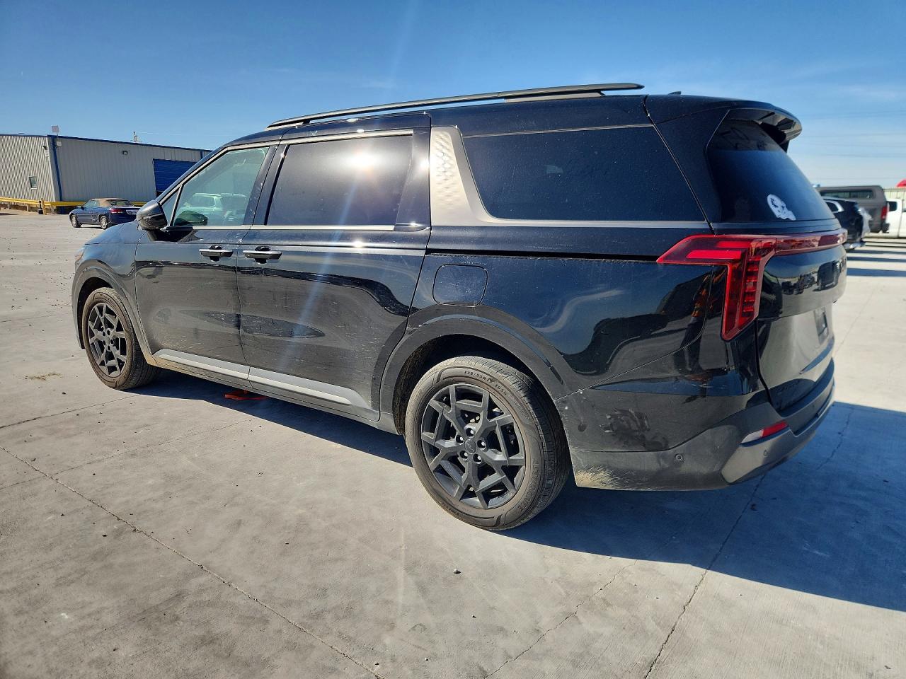2025 KIA Carnival