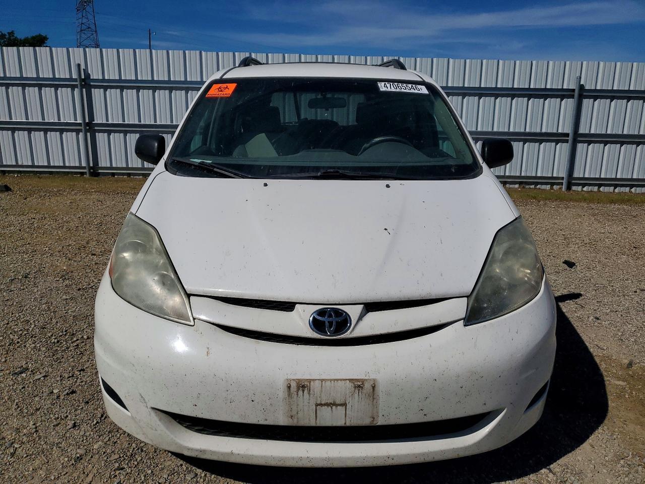 2007 TOYOTA SIENNA