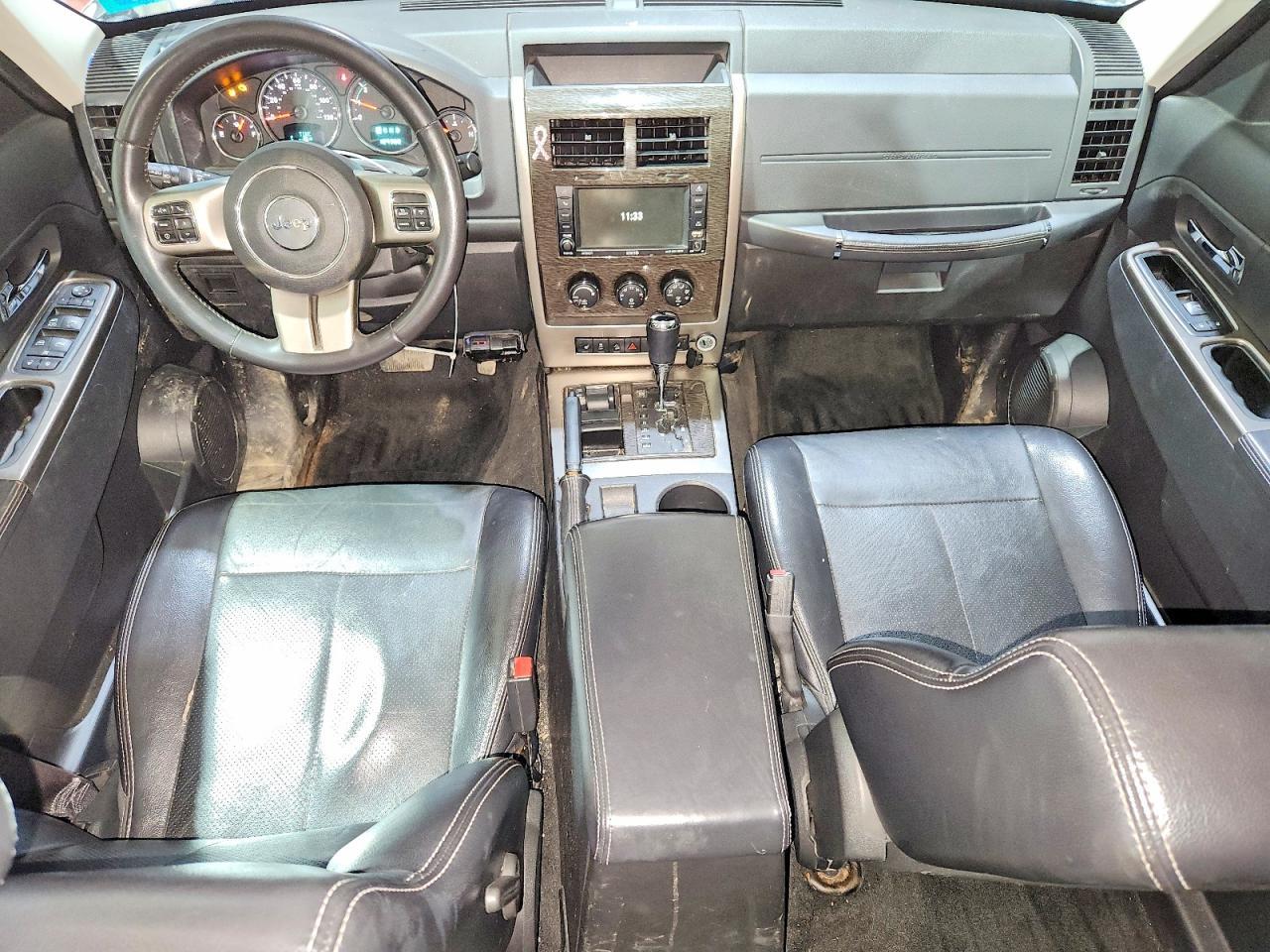 2012 JEEP Liberty
