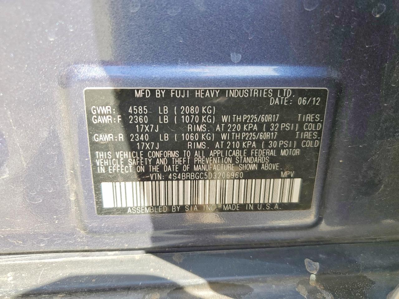 2013 SUBARU Outback