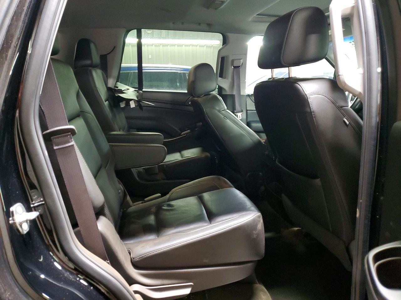 2016 CHEVROLET Tahoe