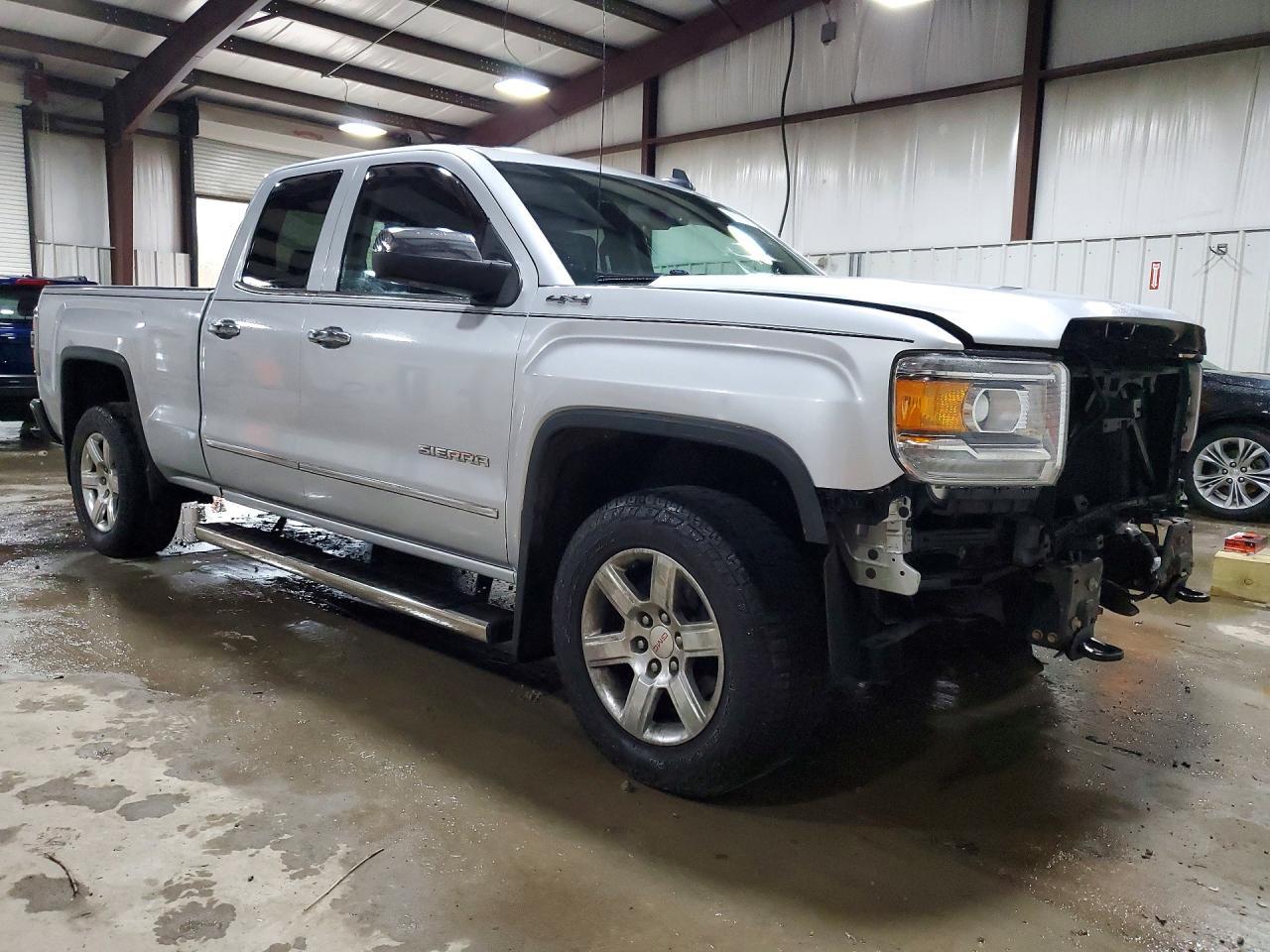 2015 GMC Sierra