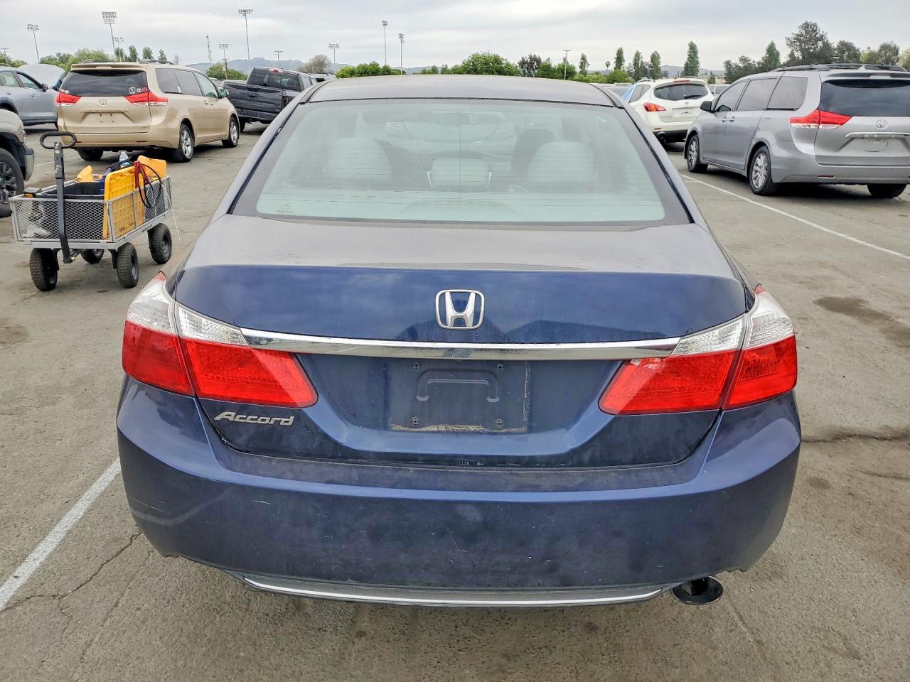 2015 HONDA ACCORD