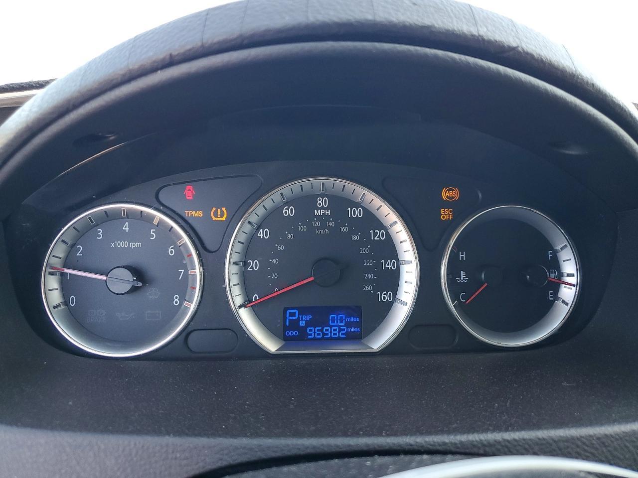 2010 HYUNDAI SONATA