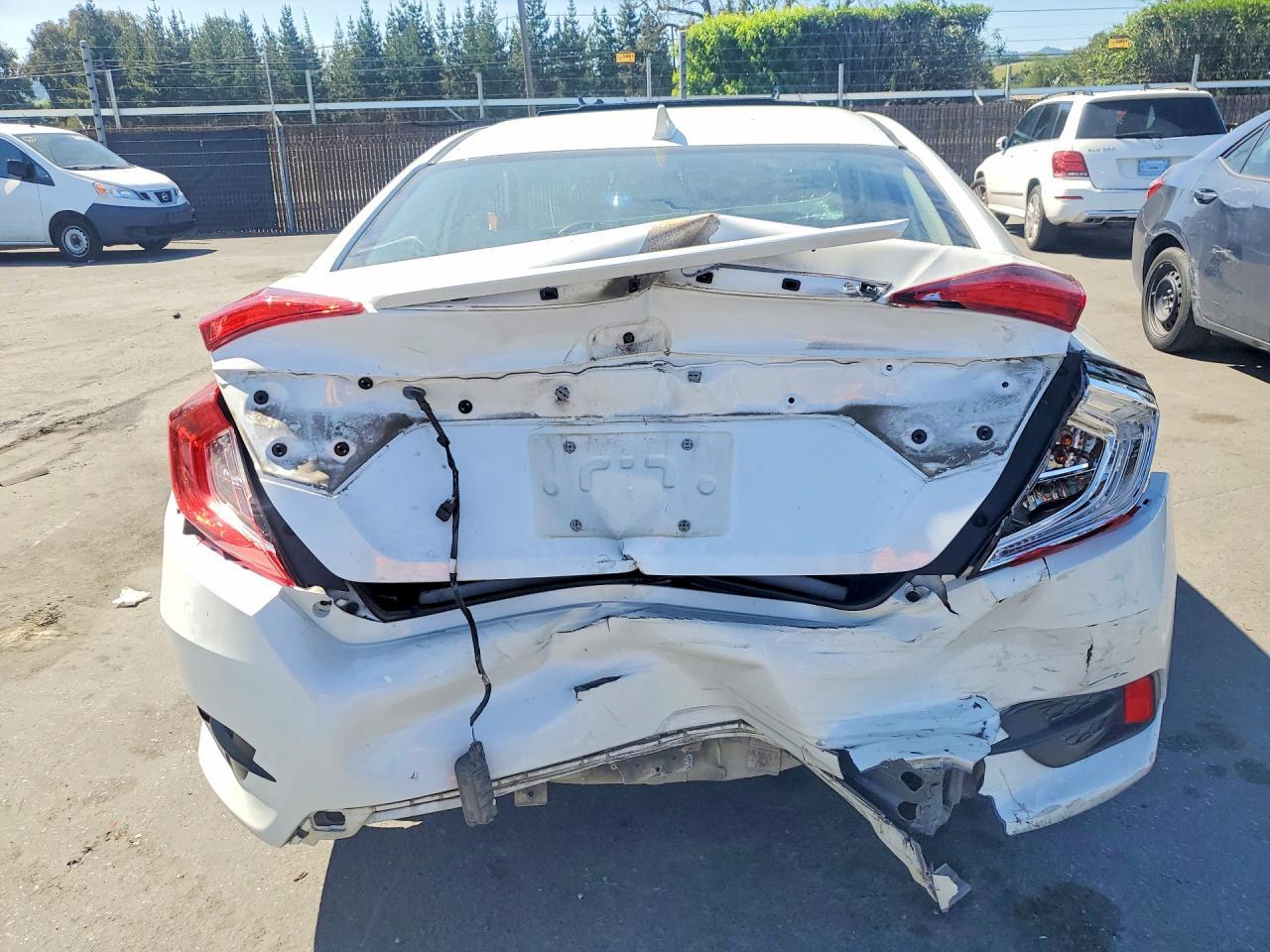 2016 HONDA CIVIC