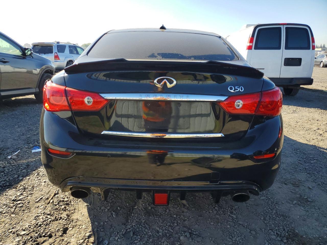 2017 INFINITI Q50