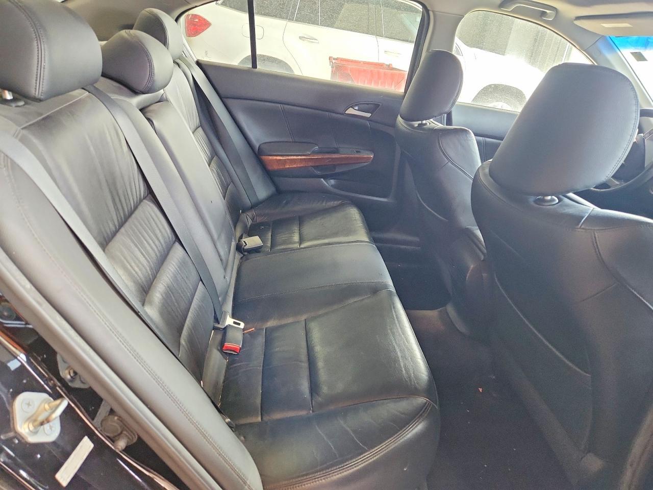 2011 HONDA ACCORD