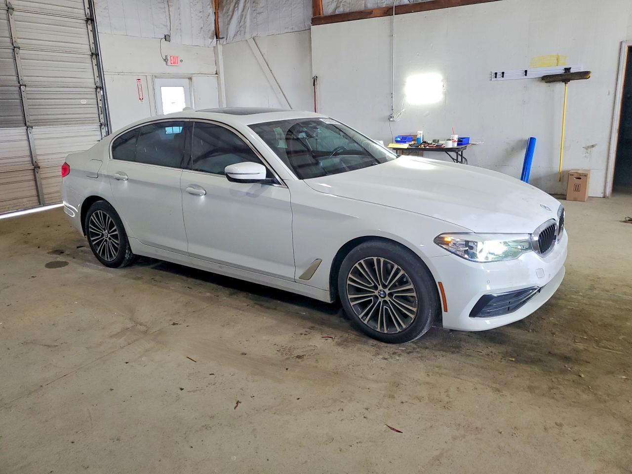 2019 BMW 5 series