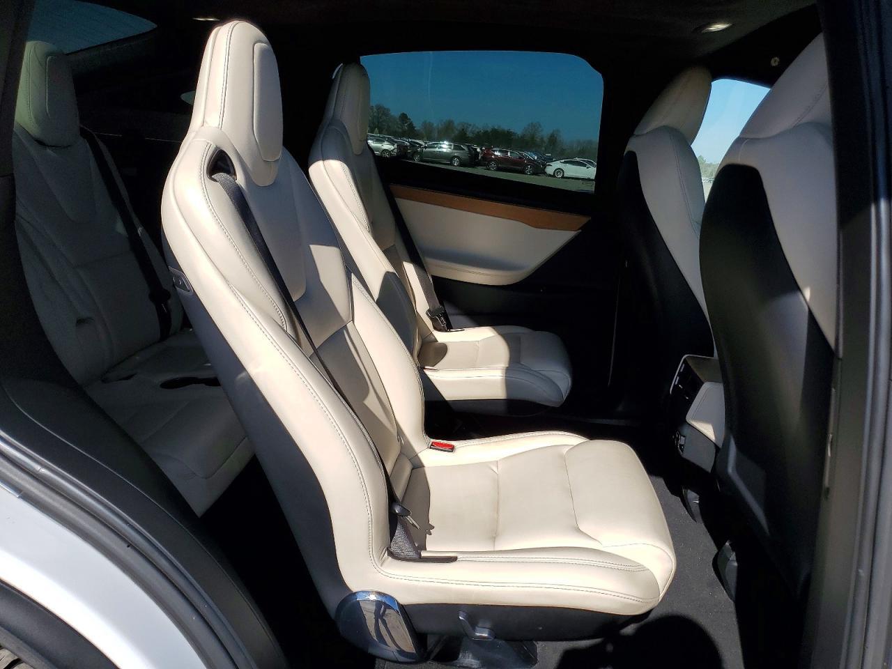 2021 TESLA MODEL X