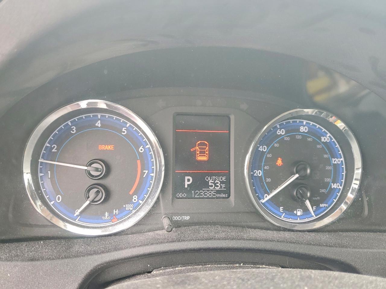 2017 TOYOTA COROLLA